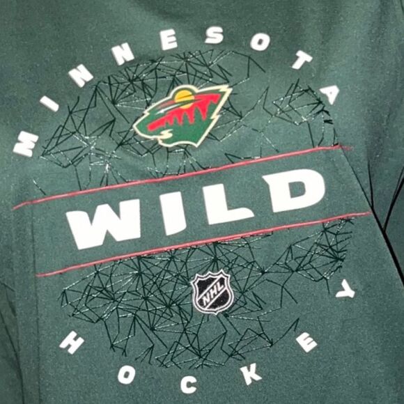 NHL Youth Girls MN Wild Logo Long Sleeve T Shirt Size XL 18/20 - Picture 2 of 5